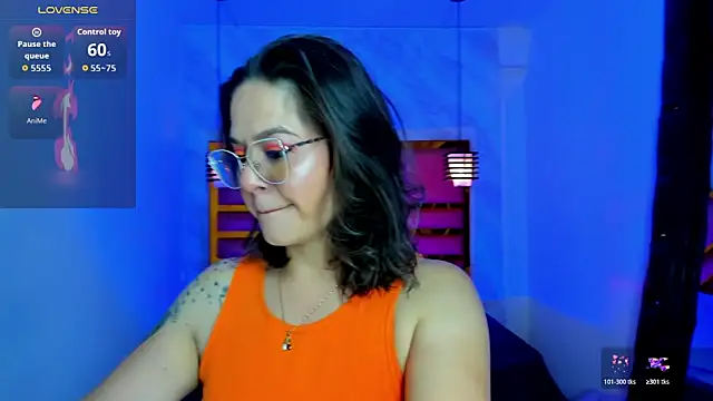 Chat XXX ao vivo de Luciifeer_