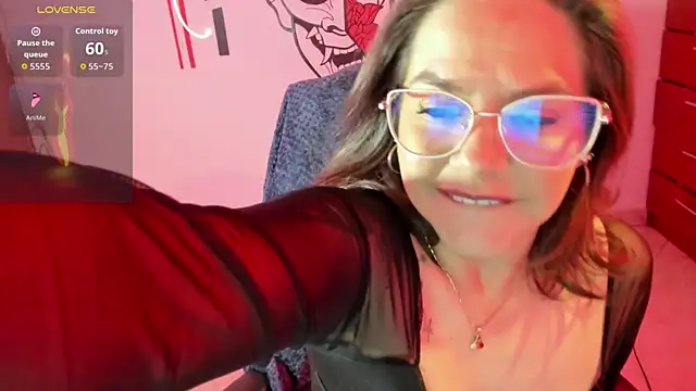 Luciifeer_ Adlı Modelin Canlı XXX Sohbeti