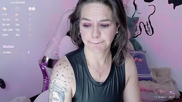 Chat XXX en directo de Luciifeer_