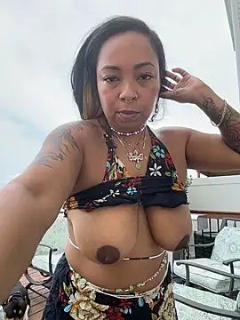 honeycombhalo Chat XXX live