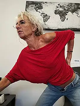 clarabell4 Webcam show