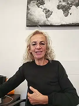 clarabell4 Chat XXX in diretta