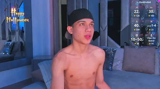 Sebax_Young's Webcam Show