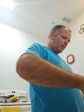 cubanitofeliz40 网络视讯表演