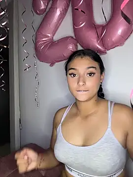 nicolexxaleja Show in webcam