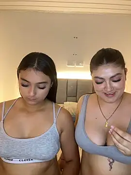 Chat +18 de nicolexxaleja ao vivo