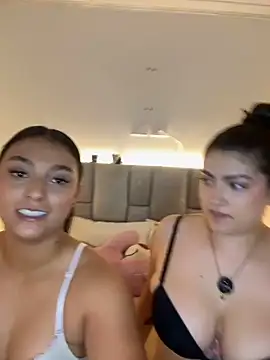 nicolexxaleja's Live XXX Chat