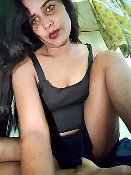 cute_radhikaa Webcam Show