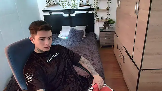 santii_ss – Kamerová šou