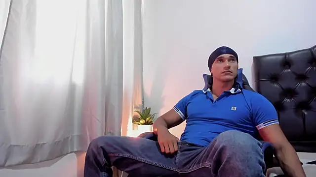 doublefun24: διαδικτυακό σόου στην κάμερα