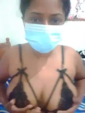 Show modela cherrygirlSL na web-kameri