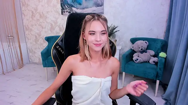 EllaCurtis' Webcam Show