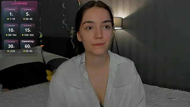 sweete_chantal 现场XXX聊天