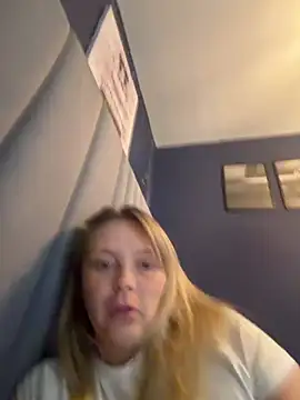 Živý XXX chat Sky25x
