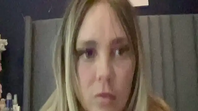 Chat XXX Live Sky25x