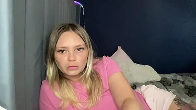 Sky25x's Live XXX Chat