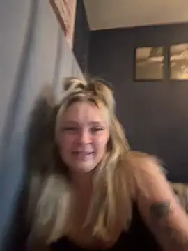 Sky25x – Live XXX-chat