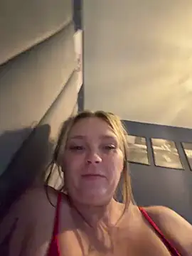 Sky25x Live Chatraum