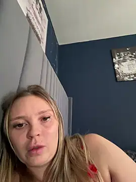 Sky25x – Live XXX-chat