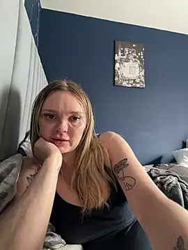 Sky25x Live XXX-Chat