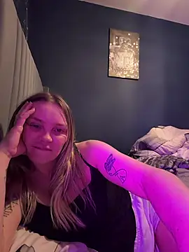 Sky25x's Live XXX Chat