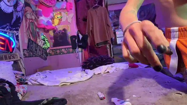 HodgeVibes Show in webcam