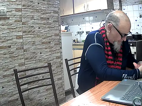lacoloyelpela25 webkamerás műsora