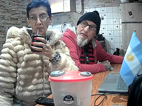 Вебкам-шоу lacoloyelpela25