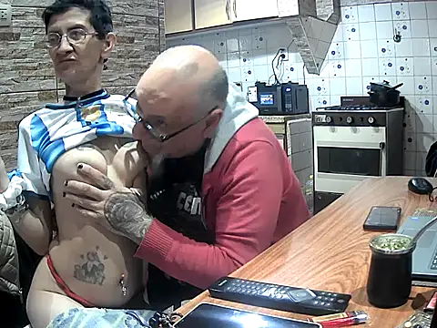 lacoloyelpela25 Webcamshow