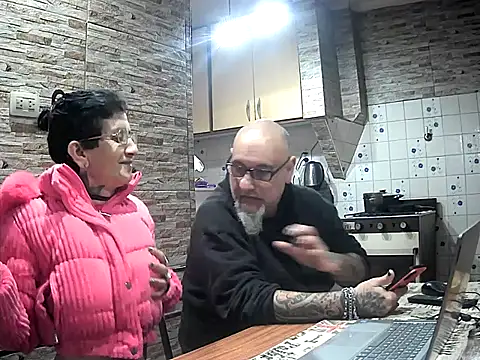 lacoloyelpela25 라이브 XXX 채팅