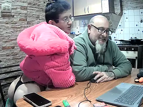 Webkamerová show lacoloyelpela25