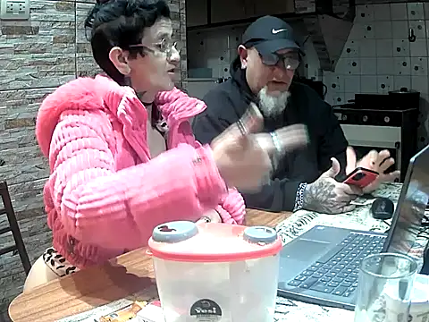 Show de webcam de lacoloyelpela25