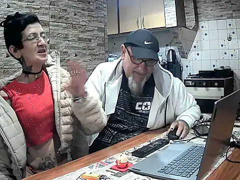 Show de webcam de lacoloyelpela25