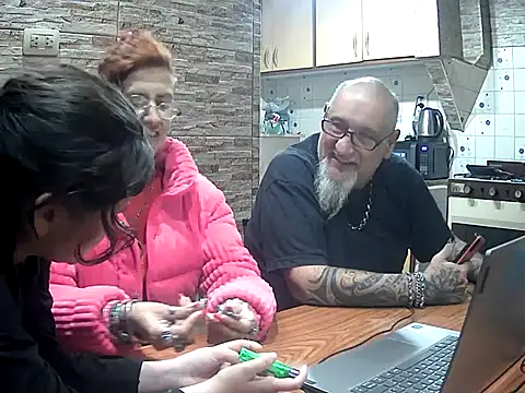 lacoloyelpela25 Webcam-Show