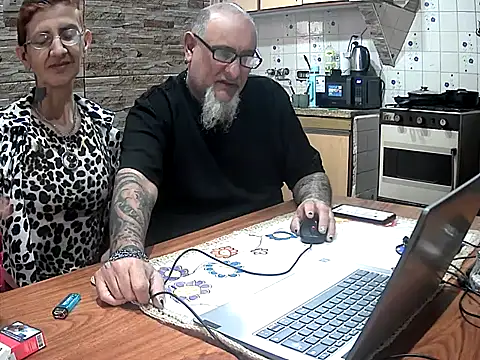 Вебкам-шоу lacoloyelpela25