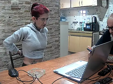 lacoloyelpela25 – webcam-show