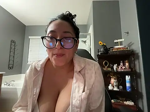 Goddessxxrosexx Шоу с уебкамера