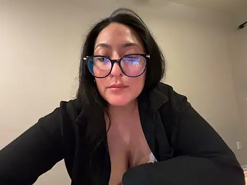 Goddessxxrosexx 网络视讯表演