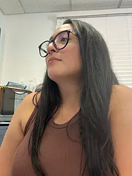 Goddessxxrosexx webkamerás műsora