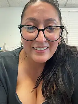 Goddessxxrosexx's Webcam Show