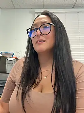 Goddessxxrosexx Show in webcam