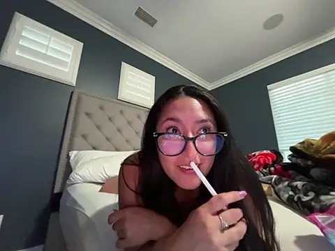 Goddessxxrosexx's Webcam Show