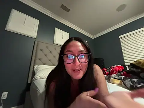 Goddessxxrosexx's Live XXX Chat