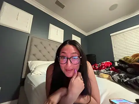 Goddessxxrosexx's Live XXX Chat