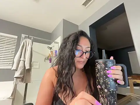 Živý XXX chat Goddessxxrosexx