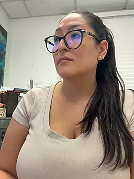 Goddessxxrosexx's Webcam Show