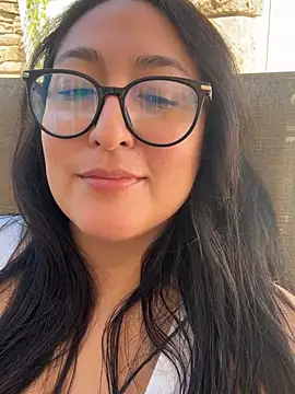 Goddessxxrosexx webkamerás műsora