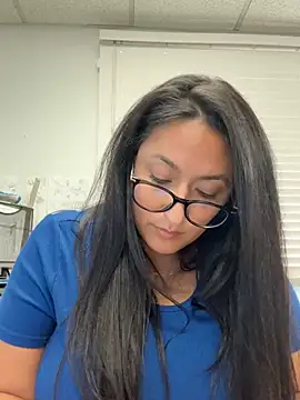 Chat +18 de Goddessxxrosexx ao vivo