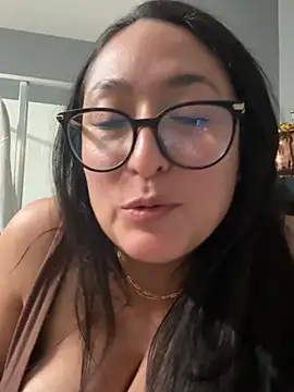 Goddessxxrosexx's Webcam Show
