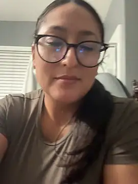 Goddessxxrosexx's Webcam Show